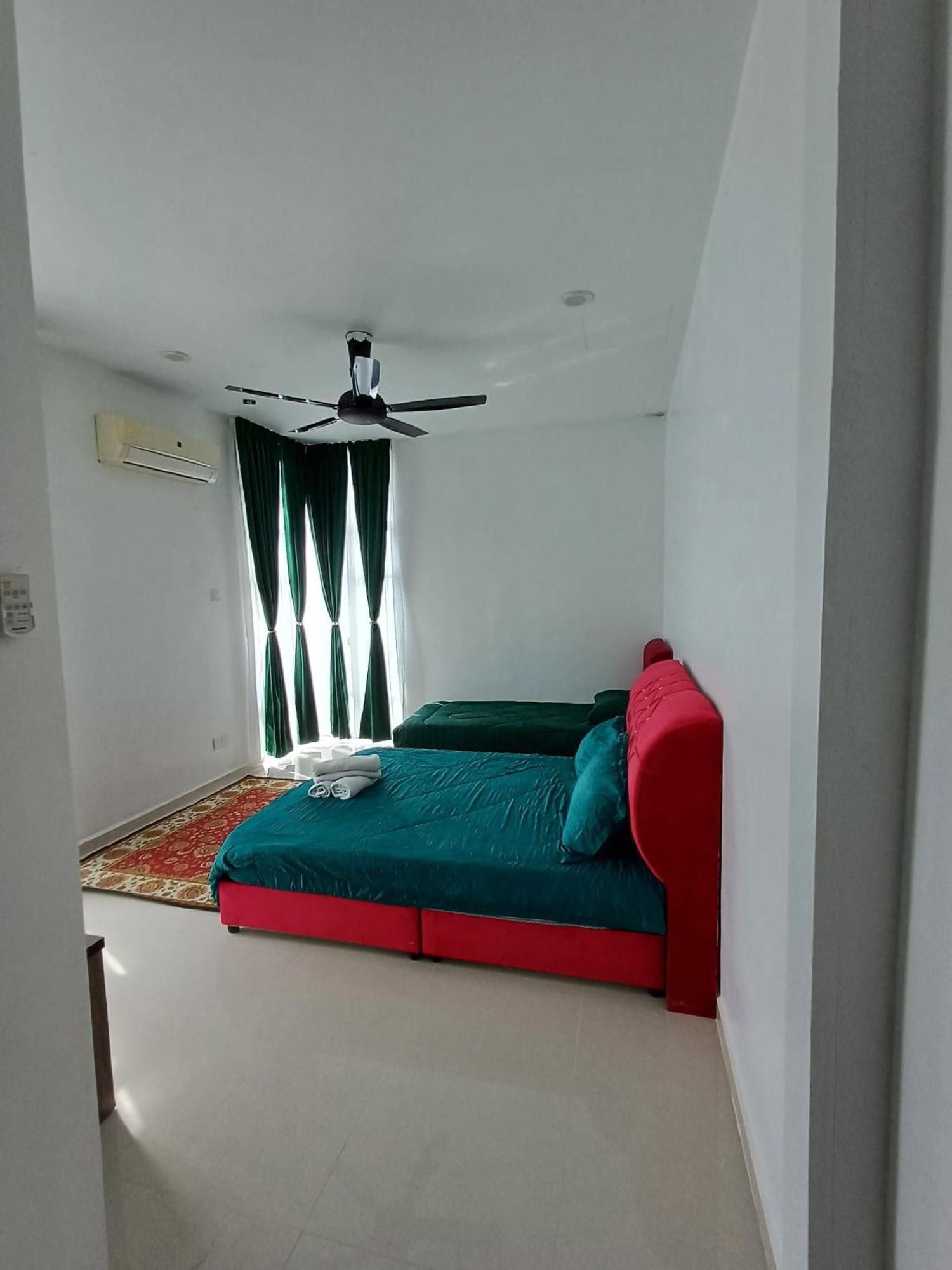 Mengkuang Villa Kampung Penarik Exterior foto